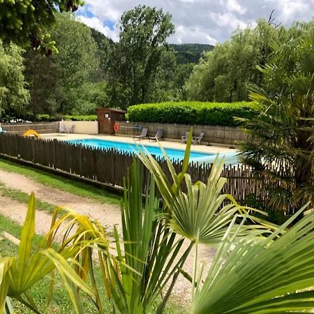 Camping Les Berges Du Doux Colombier-le-Vieux Экстерьер фото