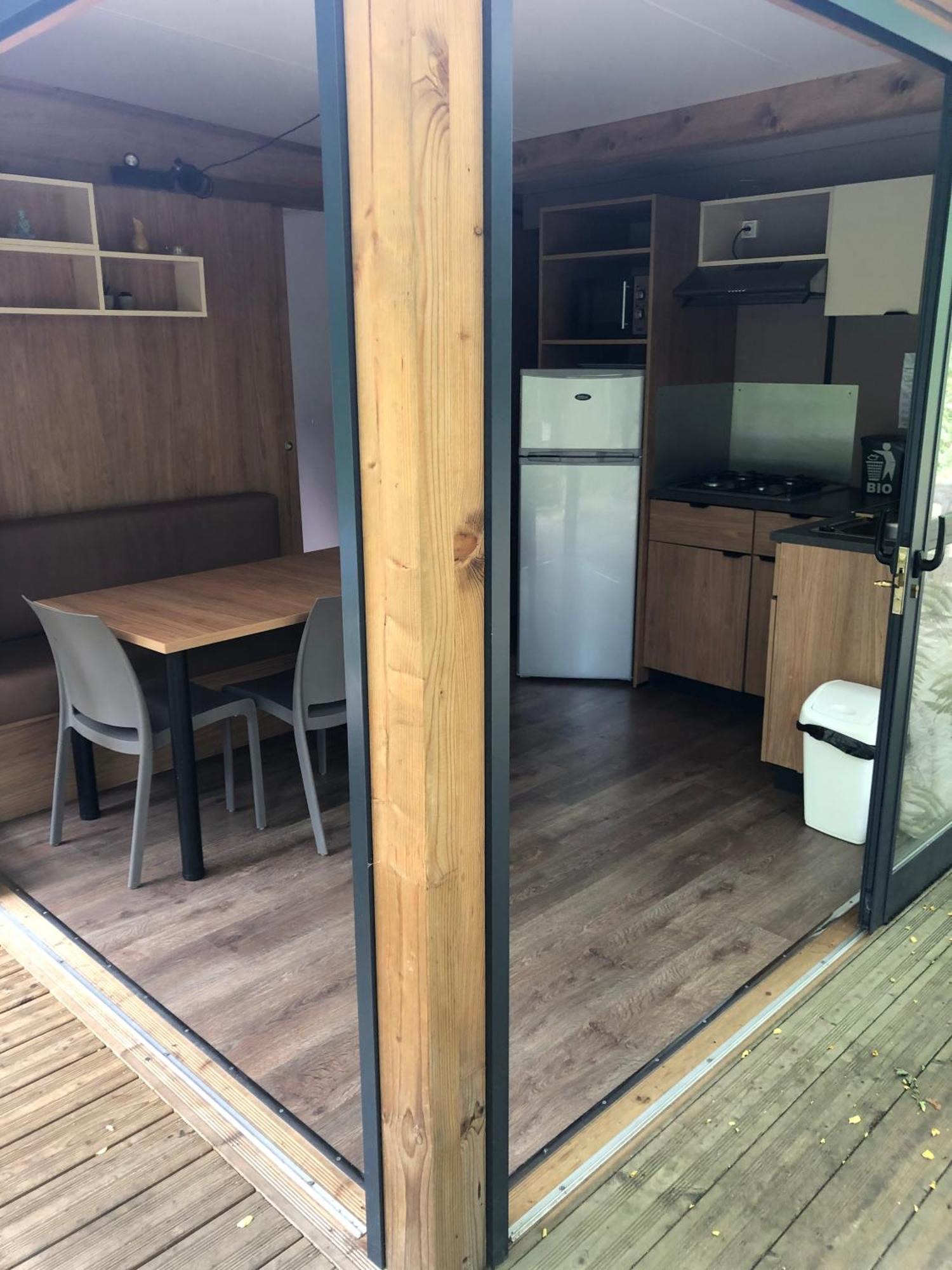 Camping Les Berges Du Doux Colombier-le-Vieux Экстерьер фото